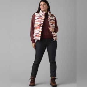 Prana Womens Puffer Vest HELLEBORE Rose‎ Hip Geo 1970021 Duck Down NWT $185 M